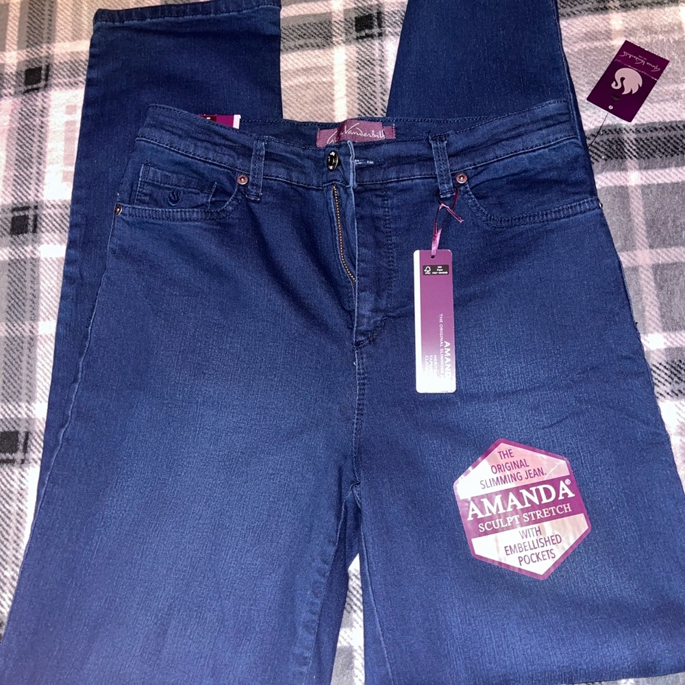 Gloria Vanderbilt jeans
